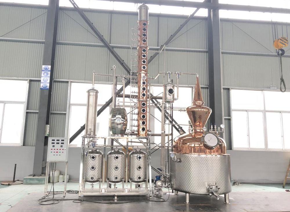 <b>1500L Distillery system red copper dist</b>